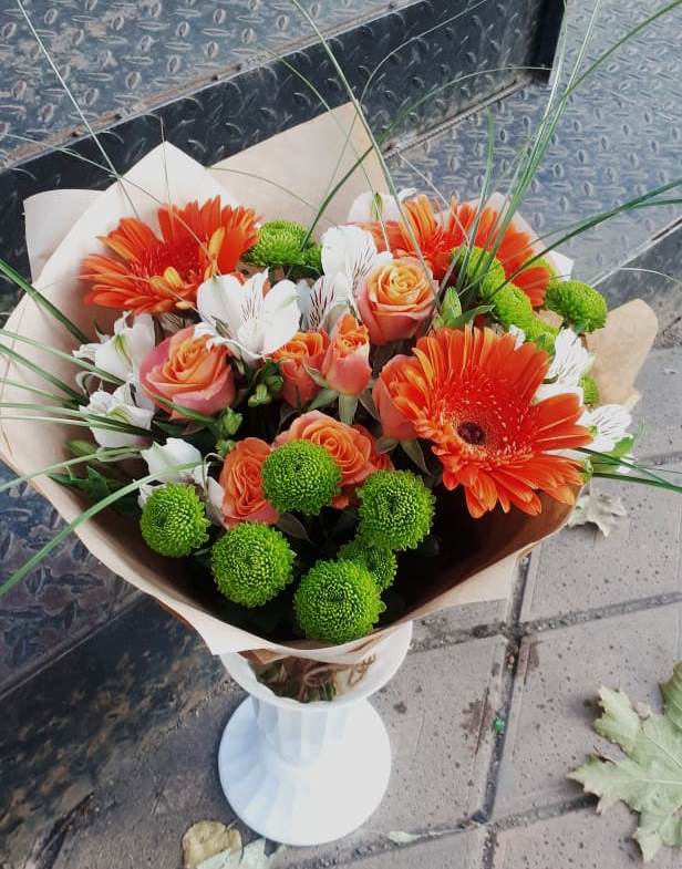 Букет цветов из: Герберы, Хризантемы, Альстромерии и Розы в Клетне