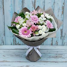 Букет цветов из:  Герберы, Альстромерии и Хризантемы #REPLACE_PRED# Клетне