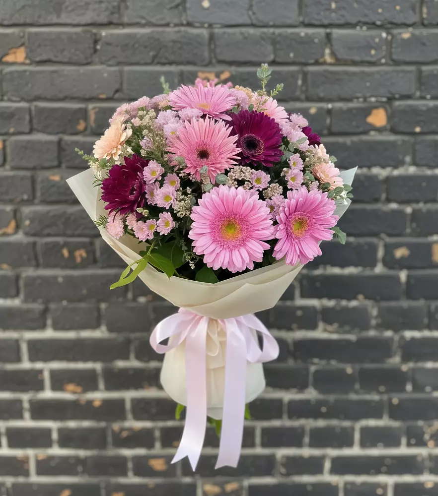 Букет цветов из: Герберы и Хризантемы в Клетне