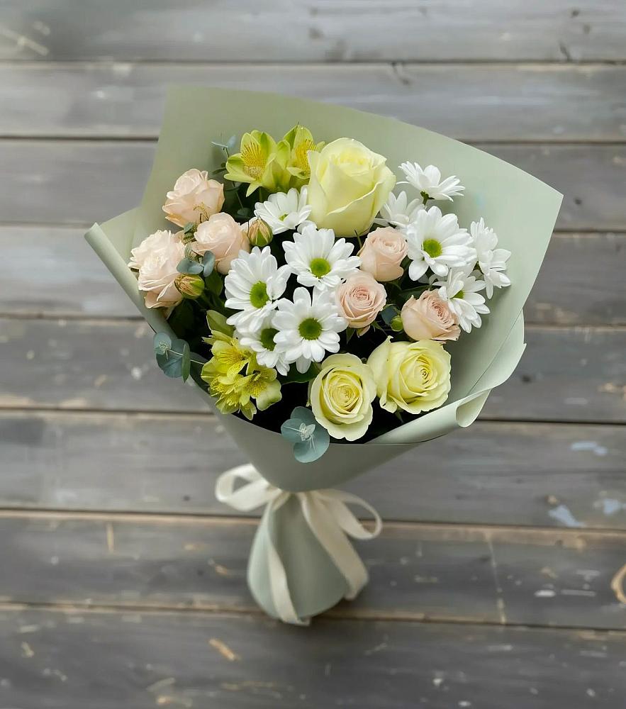 Букет цветов из: Альстромерии, Розы и Хризантемы в Клетне