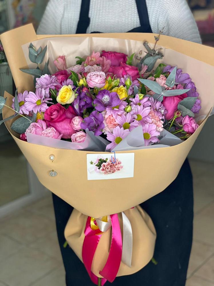 Букет цветов из: Хризантемы, Гвоздики и Альстромерии в Клетне