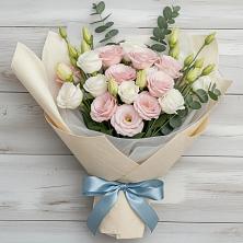 Букет цветов из:  Лизиантусы в Клетне