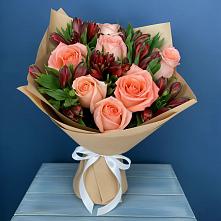 Букет цветов из:  Розы и Альстромерии в Клетне