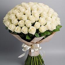 Букет 101 беля роза Белоснежка в Клетне