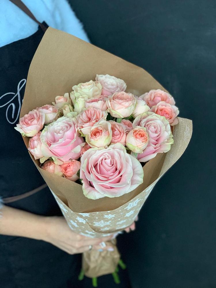 Букет цветов из: Хризантемы и Розы в Клетне