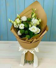 Букет цветов из:  Хризантемы и Лизиантусы #REPLACE_PRED# Клетне