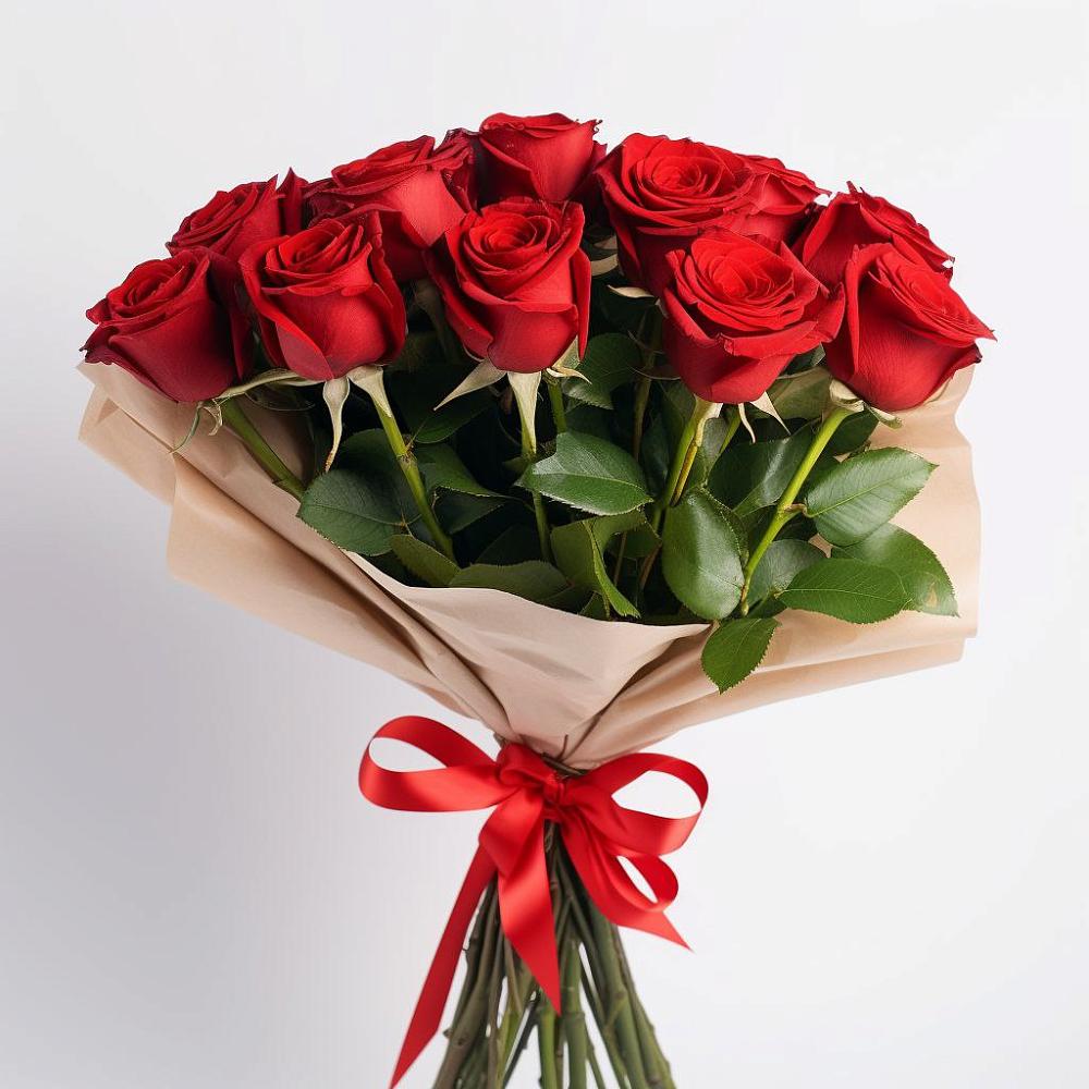 Букет 11 Красных роз Эдлесс Лав в Клетне