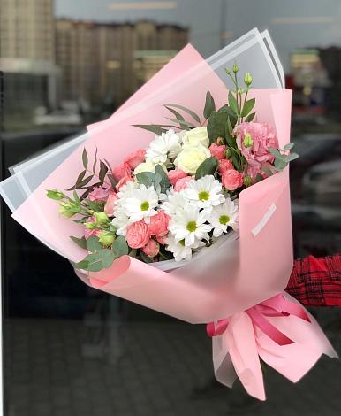 Букет цветов из: Розы, Лизиантусы и Хризантемы в Клетне