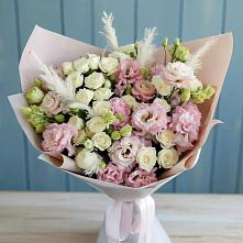 Букет цветов из:  Альстромерии и Розы #REPLACE_PRED# Клетне